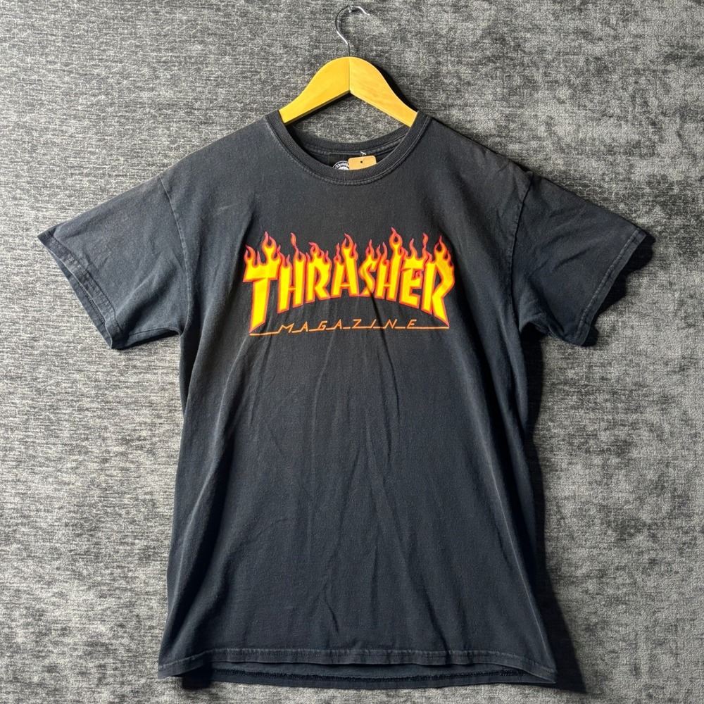 Thrasher Magazine Flame Logo T-Shirt Black Mens Size Medium Skater Grunge Y2K